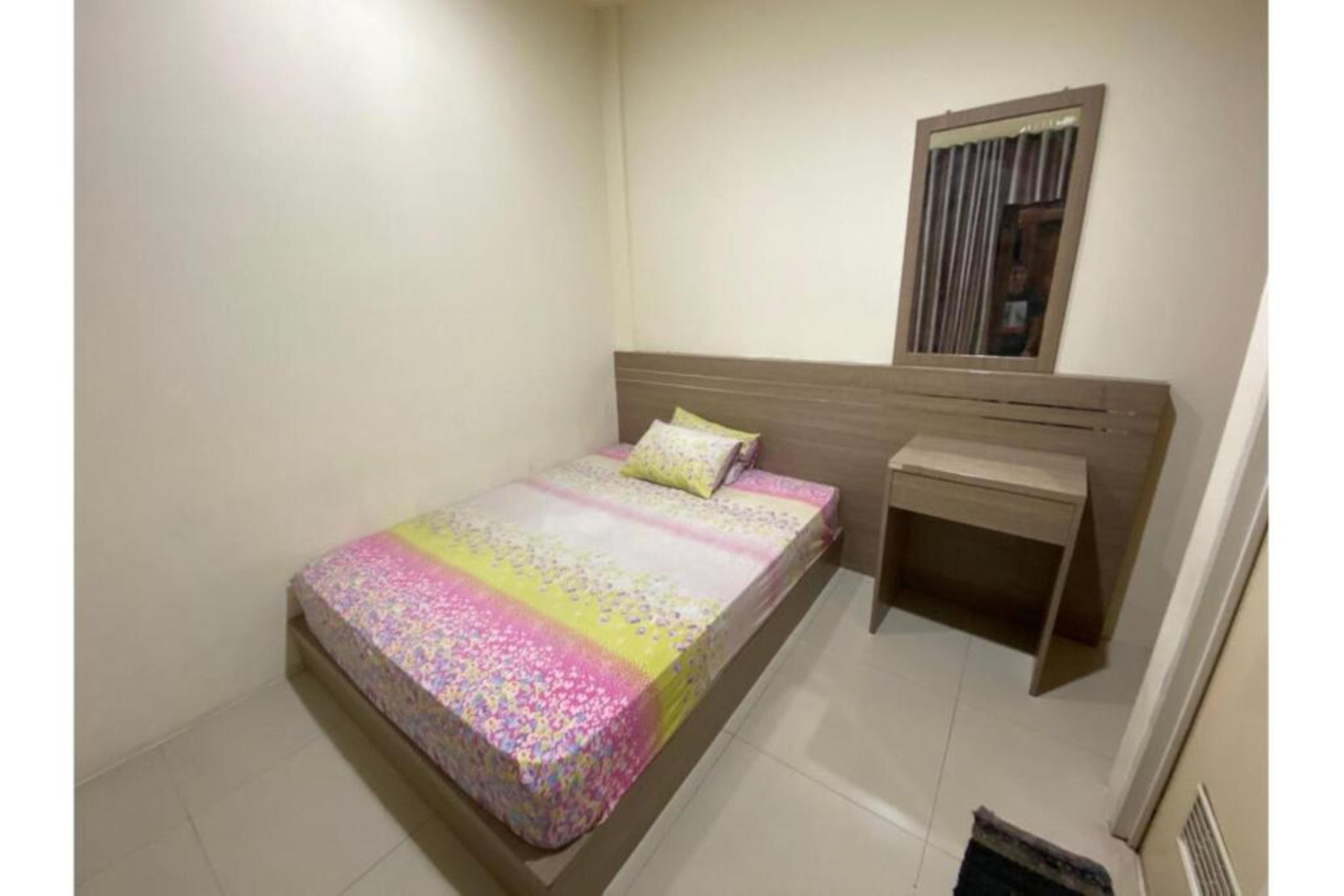 Oyo 2357 Syariah Grand Raudhah Hotel Джакарта Екстериор снимка